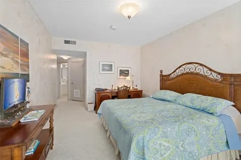 545 Sanctuary Drive Longboat Key FL 34228