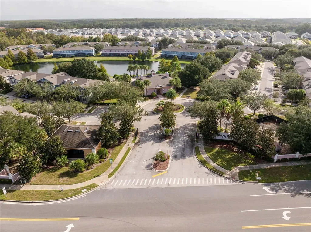 2433 Caravelle Circle Kissimmee FL 34746