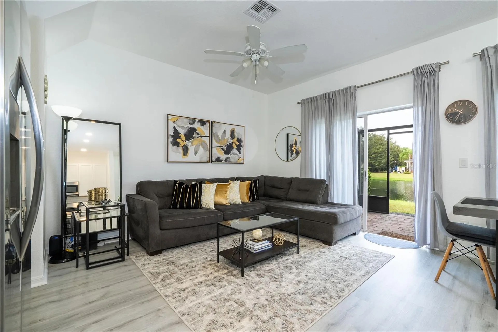 2433 Caravelle Circle Kissimmee FL 34746