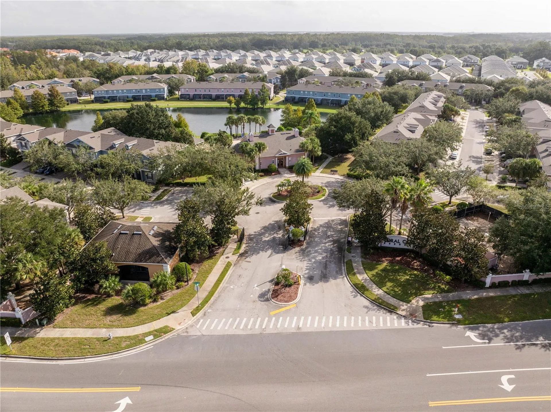2433 Caravelle Circle Kissimmee FL 34746