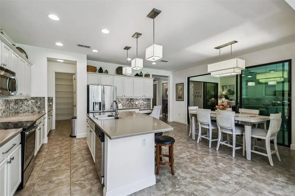 759 Villa Park Road Poinciana FL 34759