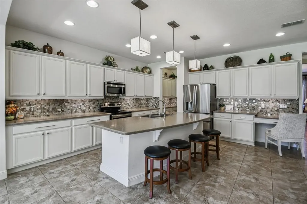 759 Villa Park Road Poinciana FL 34759