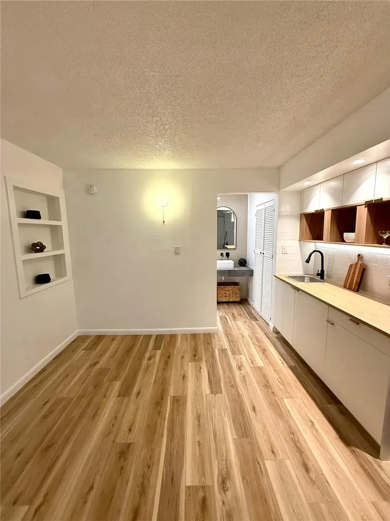 43420 Highway 27 Davenport FL 33837