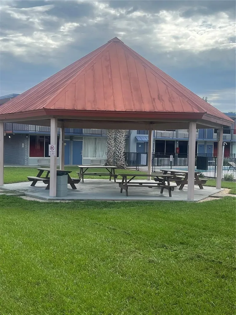 43420 Highway 27 Davenport FL 33837