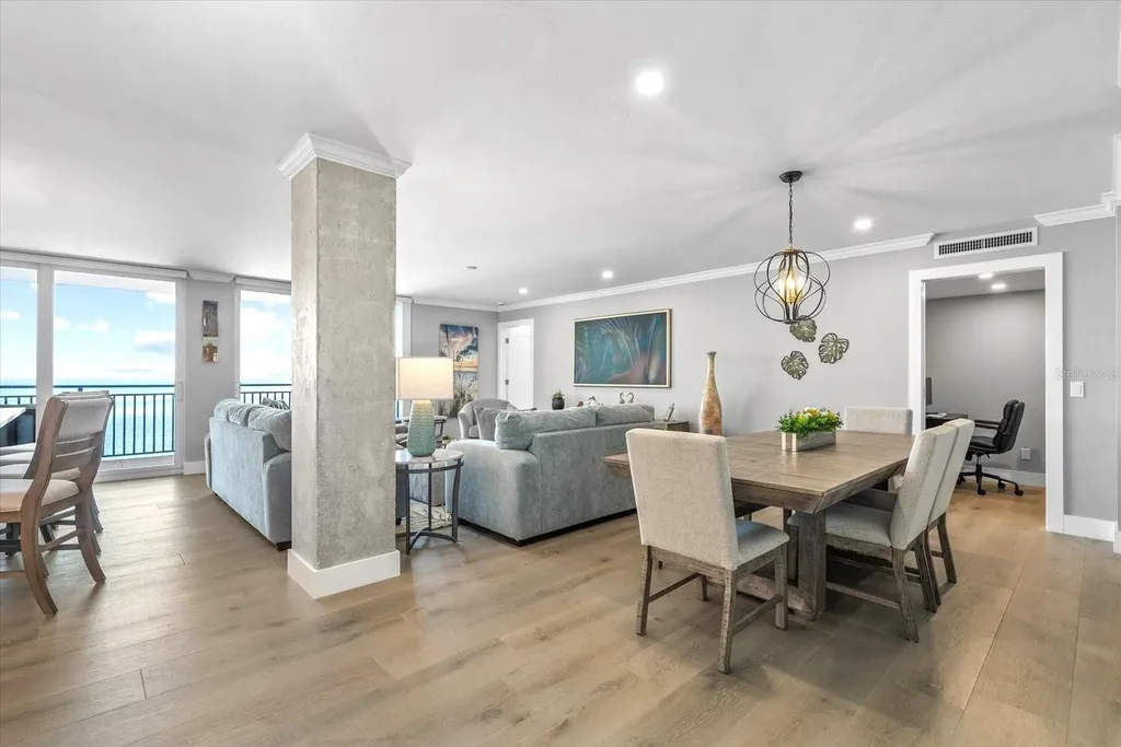 4822 Ocean Boulevard Sarasota FL 34242