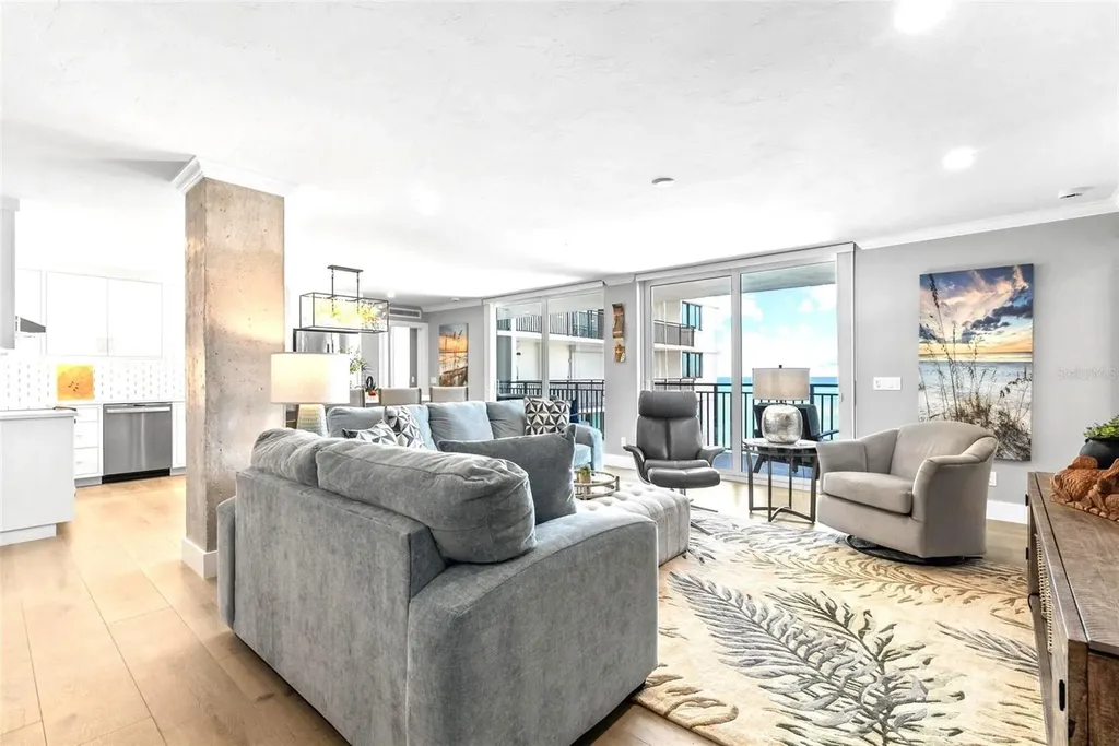 4822 Ocean Boulevard Sarasota FL 34242