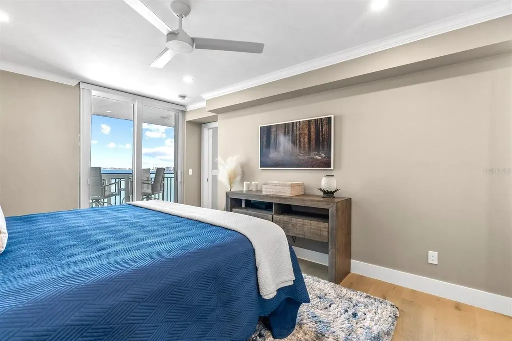 4822 Ocean Boulevard Sarasota FL 34242