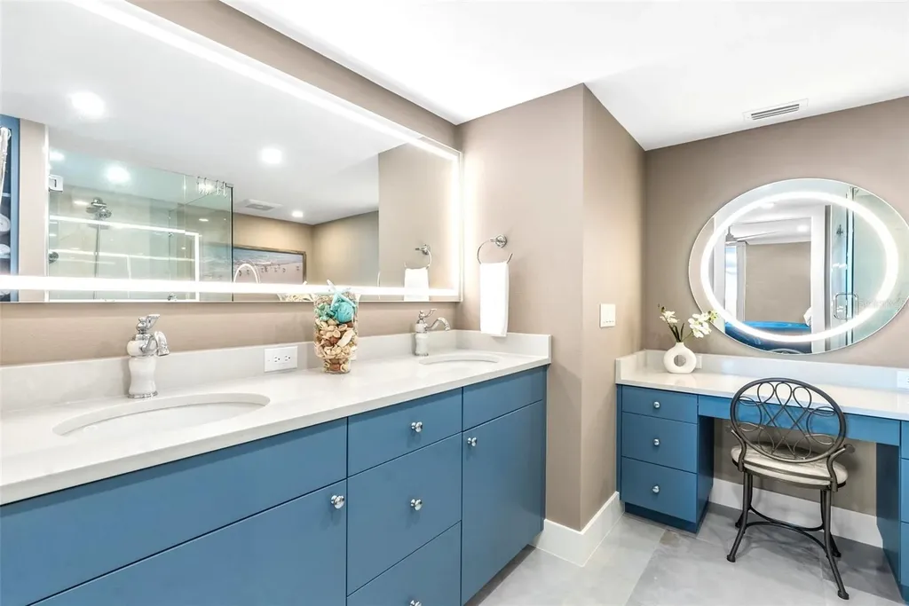 4822 Ocean Boulevard Sarasota FL 34242