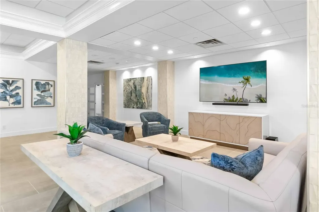 4822 Ocean Boulevard Sarasota FL 34242