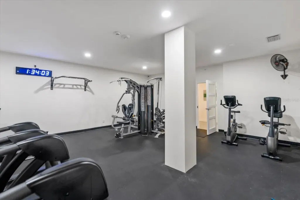4822 Ocean Boulevard Sarasota FL 34242