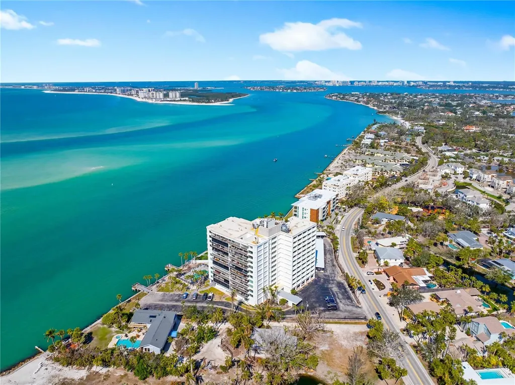 4822 Ocean Boulevard Sarasota FL 34242