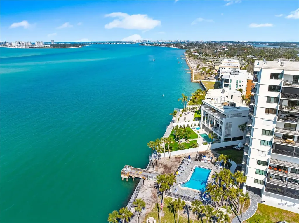 4822 Ocean Boulevard Sarasota FL 34242