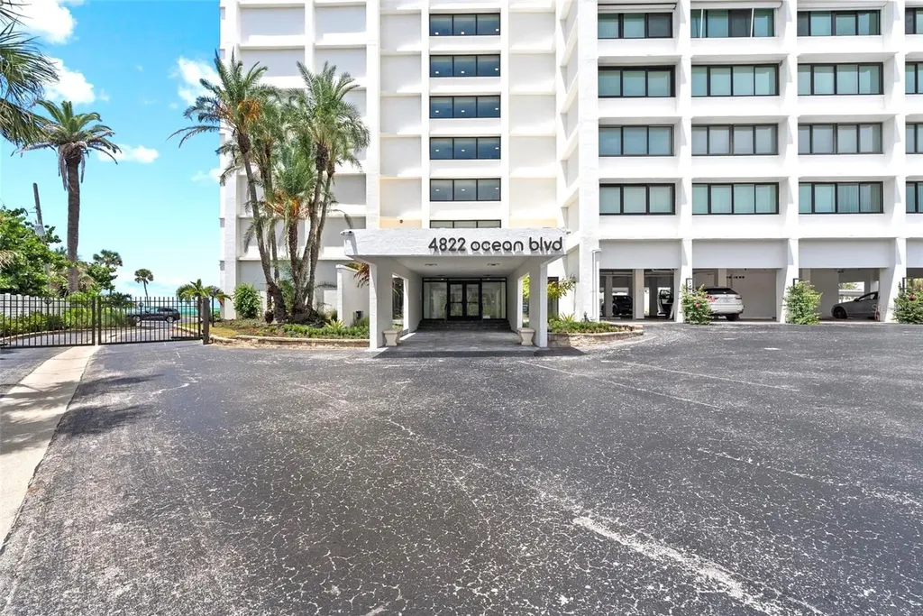 4822 Ocean Boulevard Sarasota FL 34242