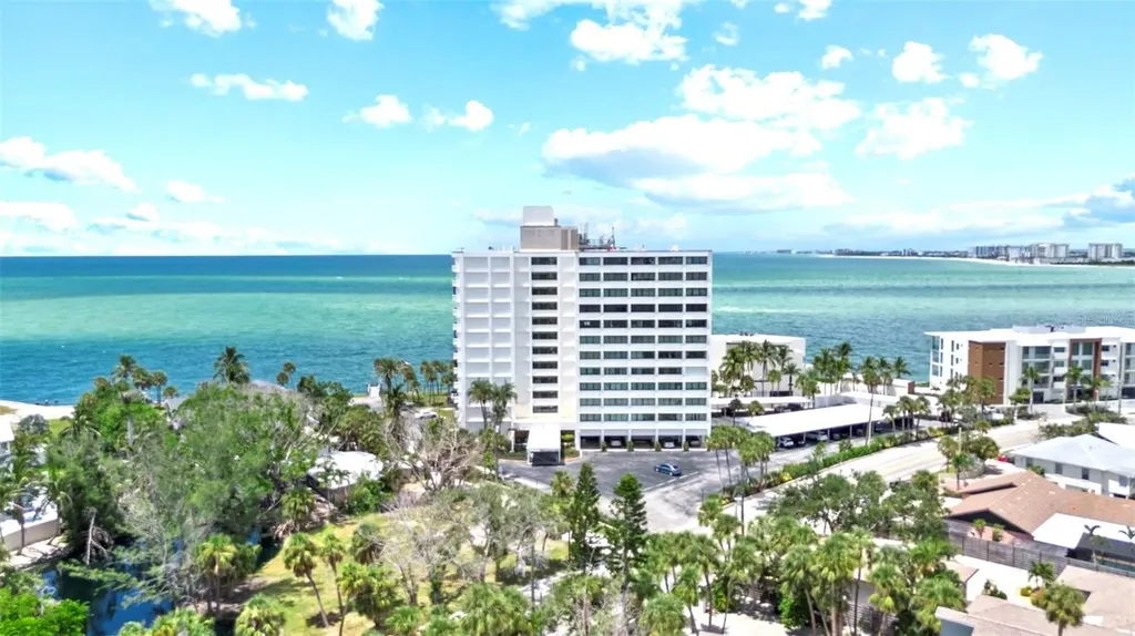 4822 Ocean Boulevard Sarasota FL 34242