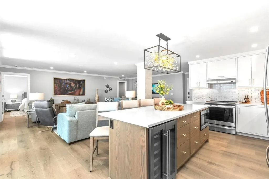 4822 Ocean Boulevard Sarasota FL 34242