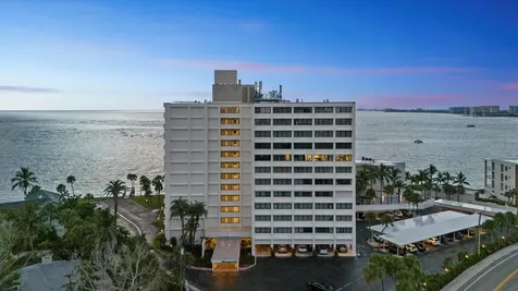 4822 Ocean Boulevard Sarasota FL 34242