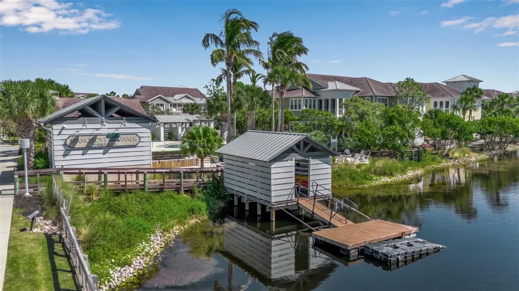 321 Sapphire Lake Drive Bradenton FL 34209