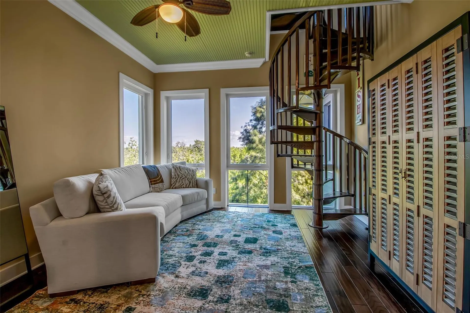 321 Sapphire Lake Drive Bradenton FL 34209