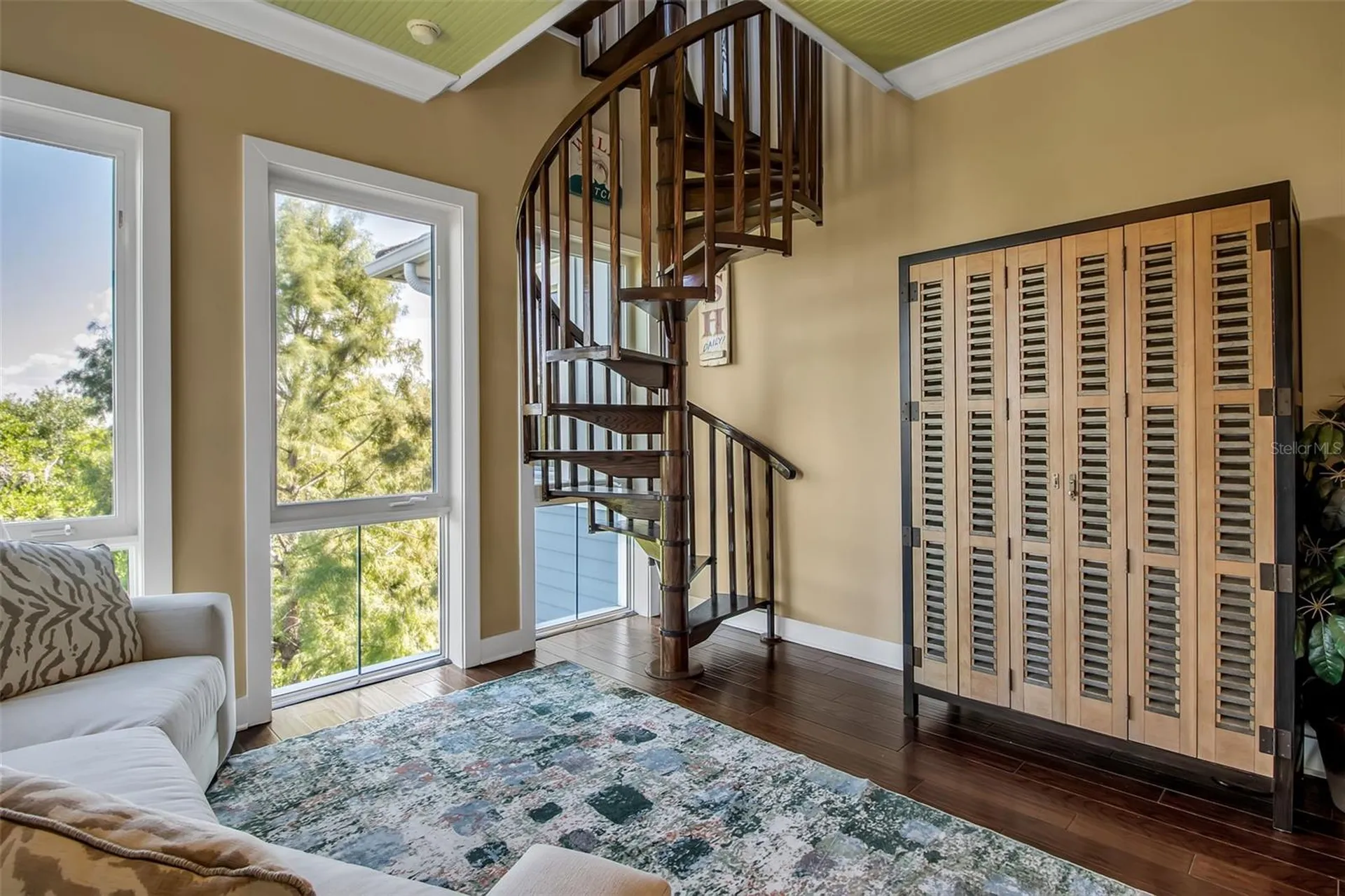 321 Sapphire Lake Drive Bradenton FL 34209