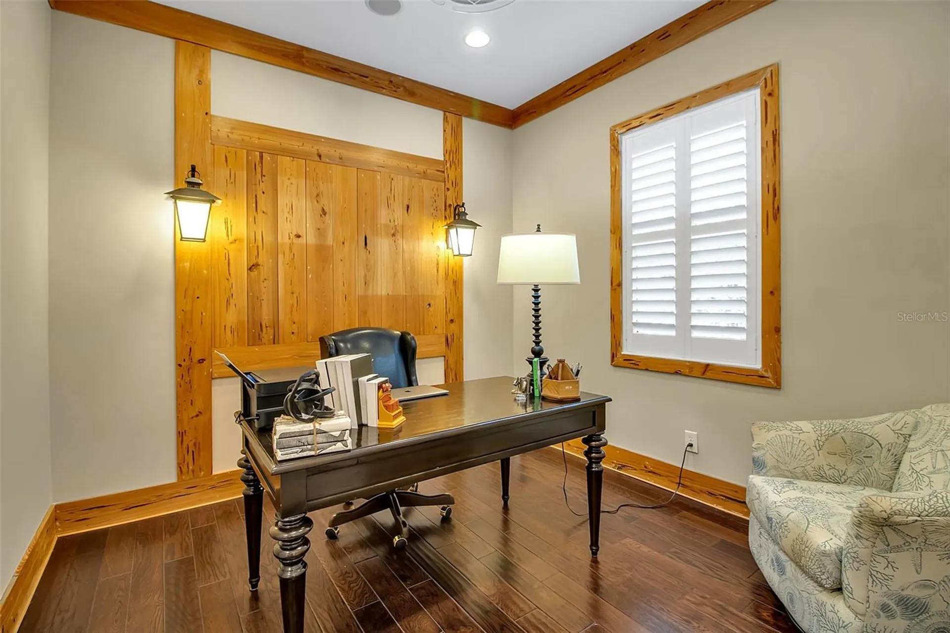 321 Sapphire Lake Drive Bradenton FL 34209