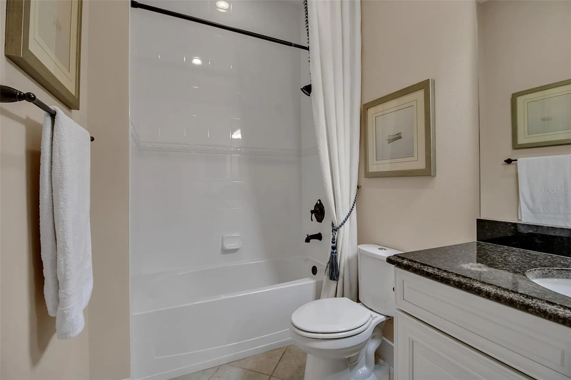 321 Sapphire Lake Drive Bradenton FL 34209
