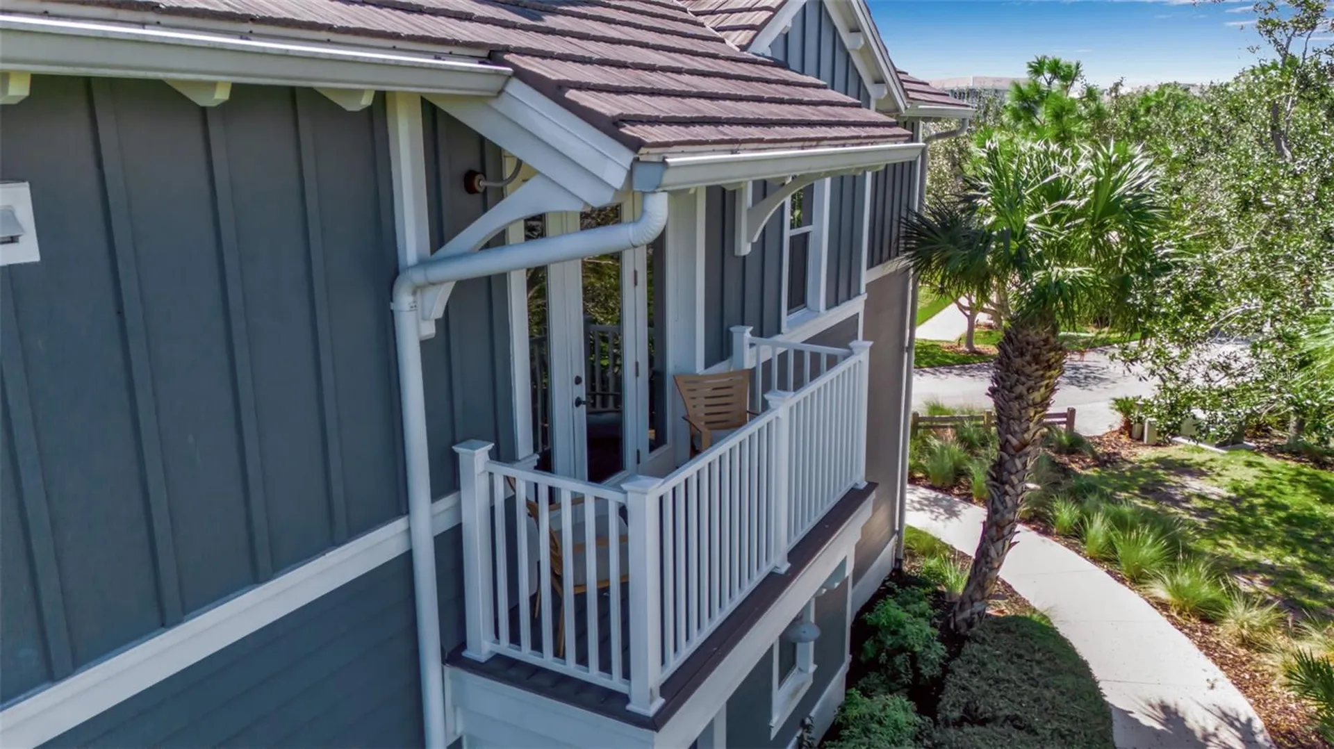 321 Sapphire Lake Drive Bradenton FL 34209