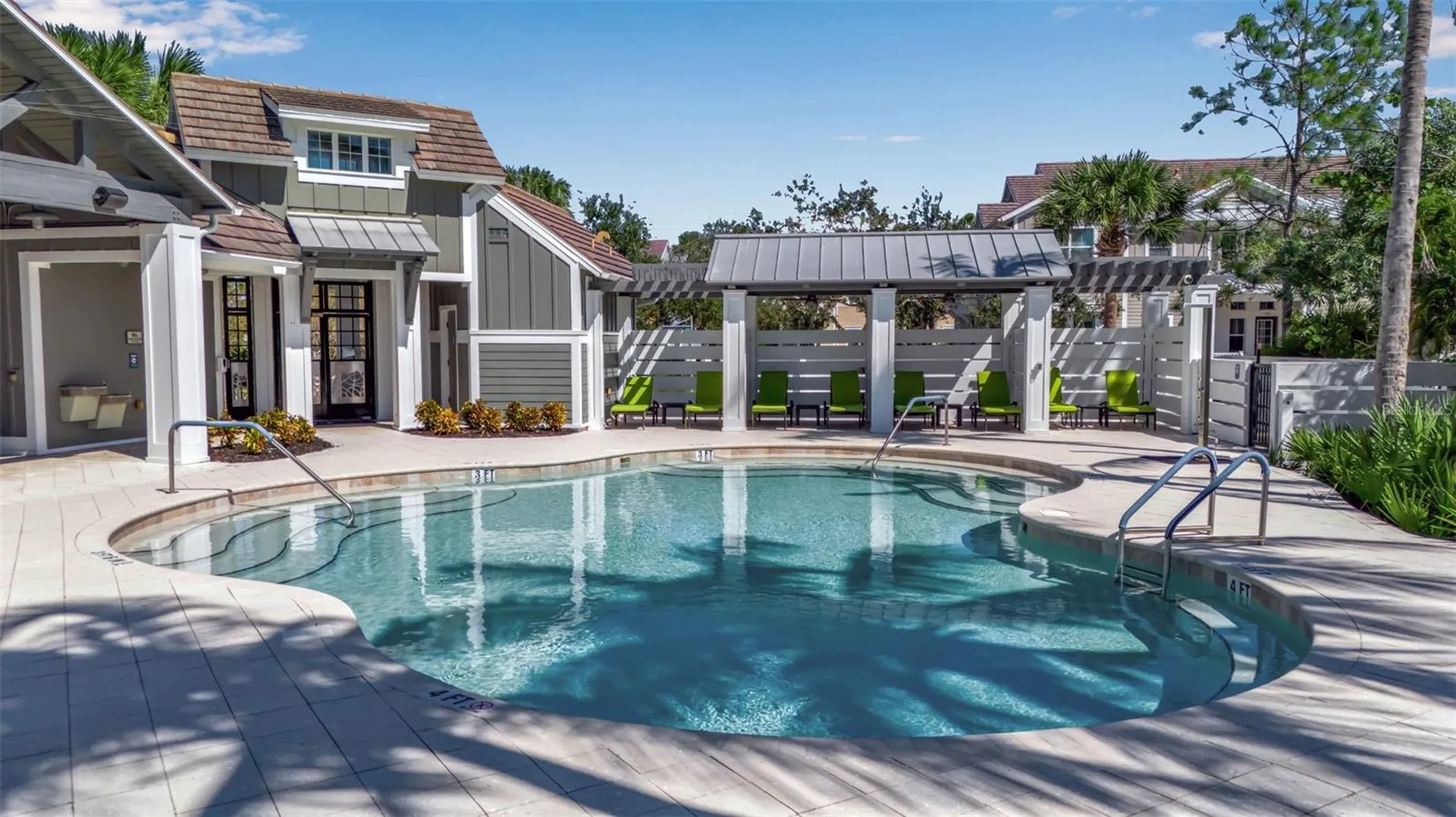 321 Sapphire Lake Drive Bradenton FL 34209