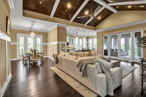 321 Sapphire Lake Drive Bradenton FL 34209
