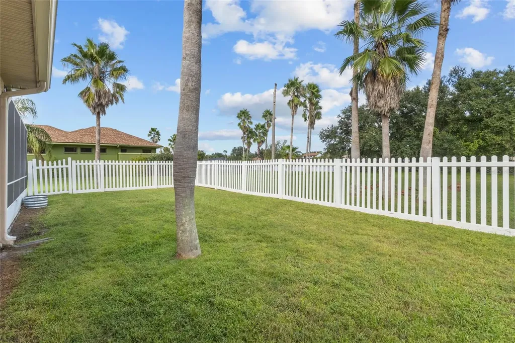 111 141st Court NE Bradenton FL 34212