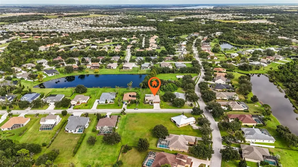 111 141st Court NE Bradenton FL 34212