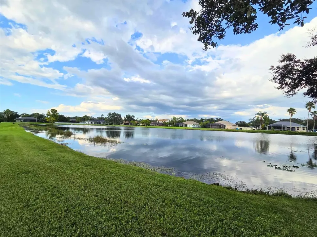 111 141st Court NE Bradenton FL 34212