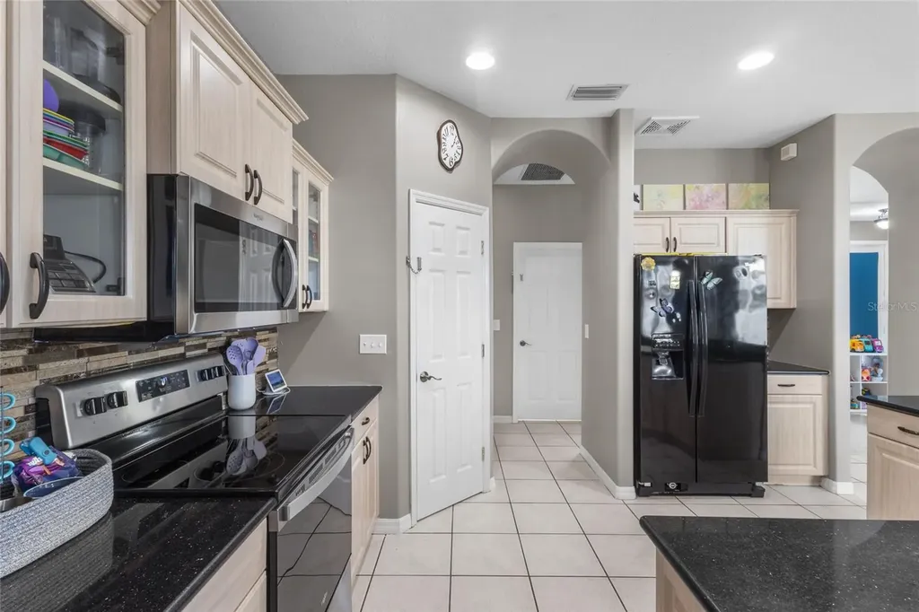 111 141st Court NE Bradenton FL 34212