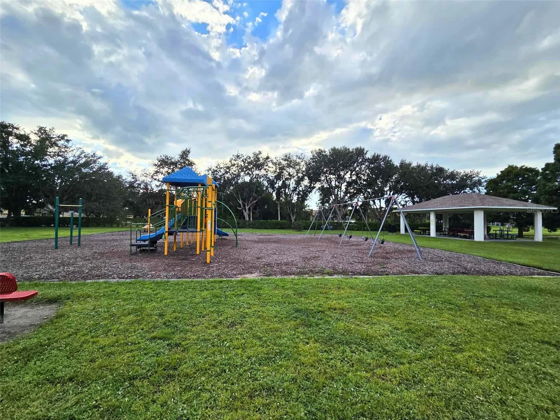111 141st Court NE Bradenton FL 34212