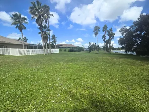 111 141st Court NE Bradenton FL 34212