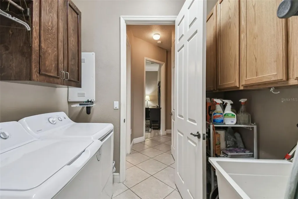 861 Bella Viana Road Kissimmee FL 34759
