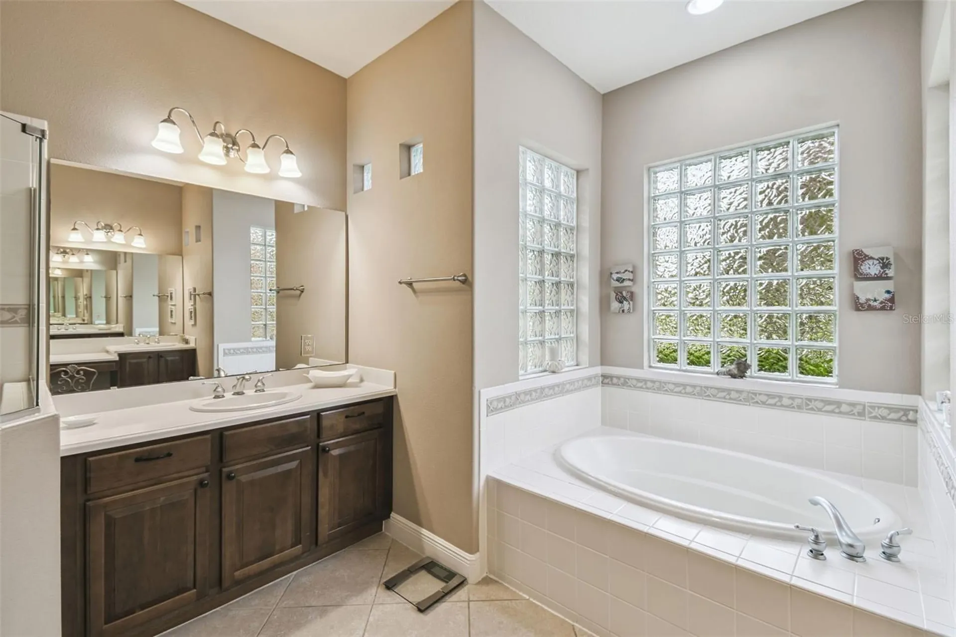 861 Bella Viana Road Kissimmee FL 34759