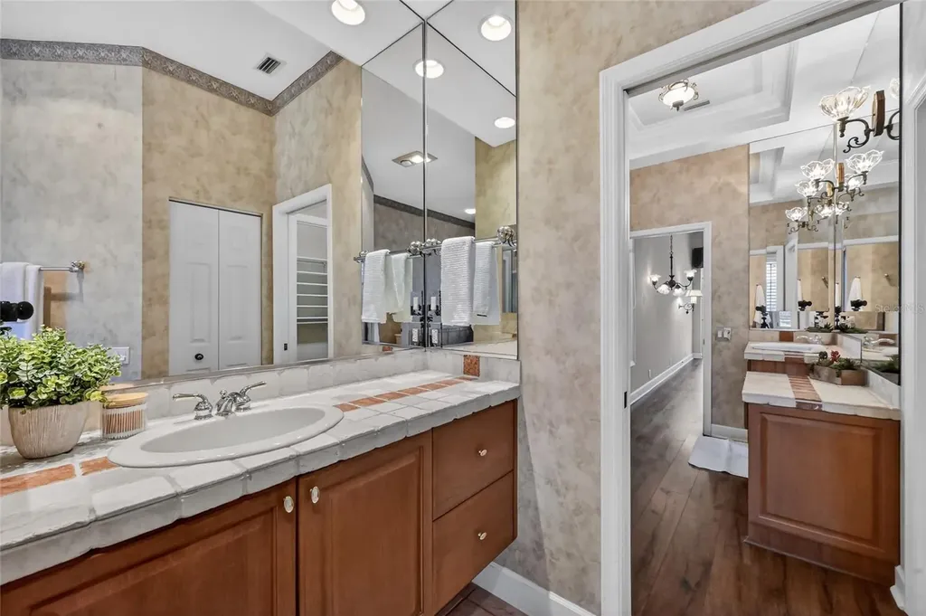 5245 88th Street E Bradenton FL 34211