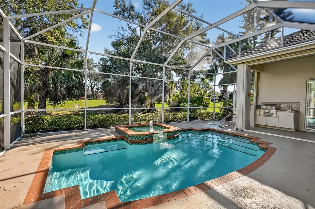 5245 88th Street E Bradenton FL 34211
