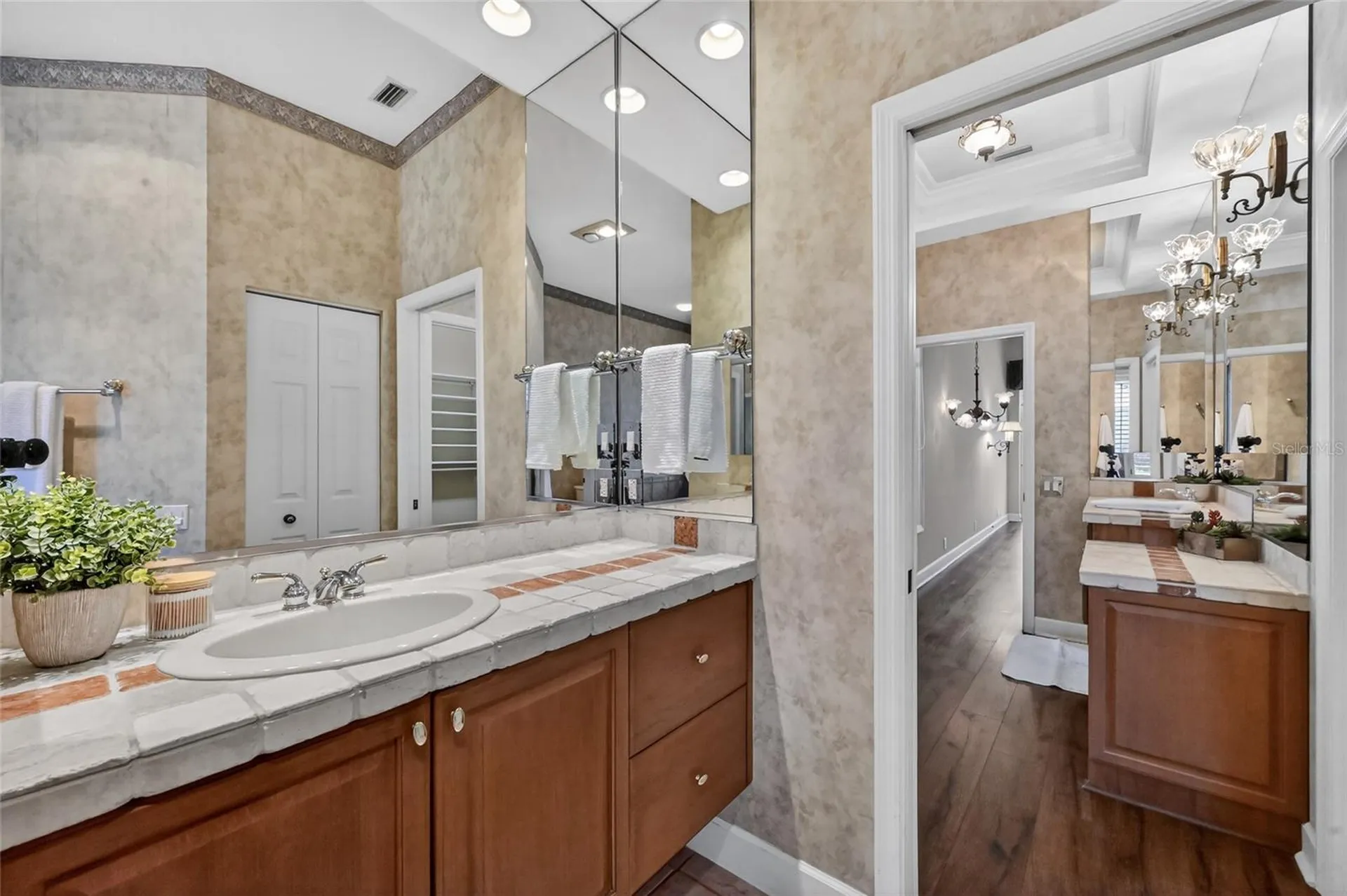 5245 88th Street E Bradenton FL 34211