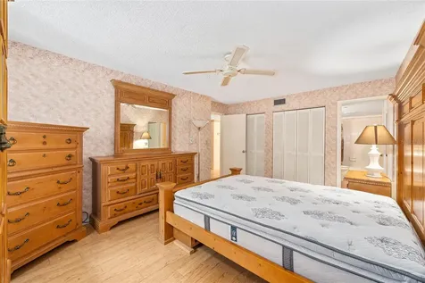 606 Midway Drive Ocala FL 34472