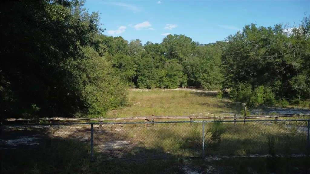 17281 SE 130th Weirsdale FL 32195