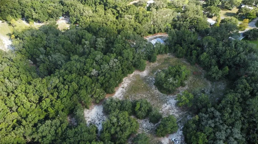 17281 SE 130th Weirsdale FL 32195