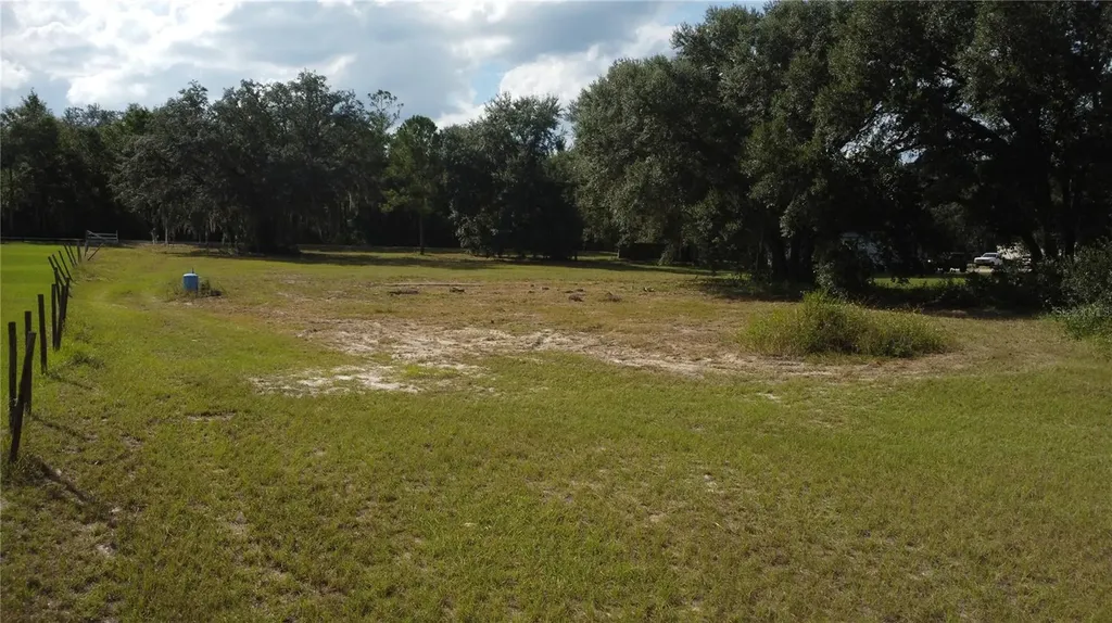 17281 SE 130th Weirsdale FL 32195