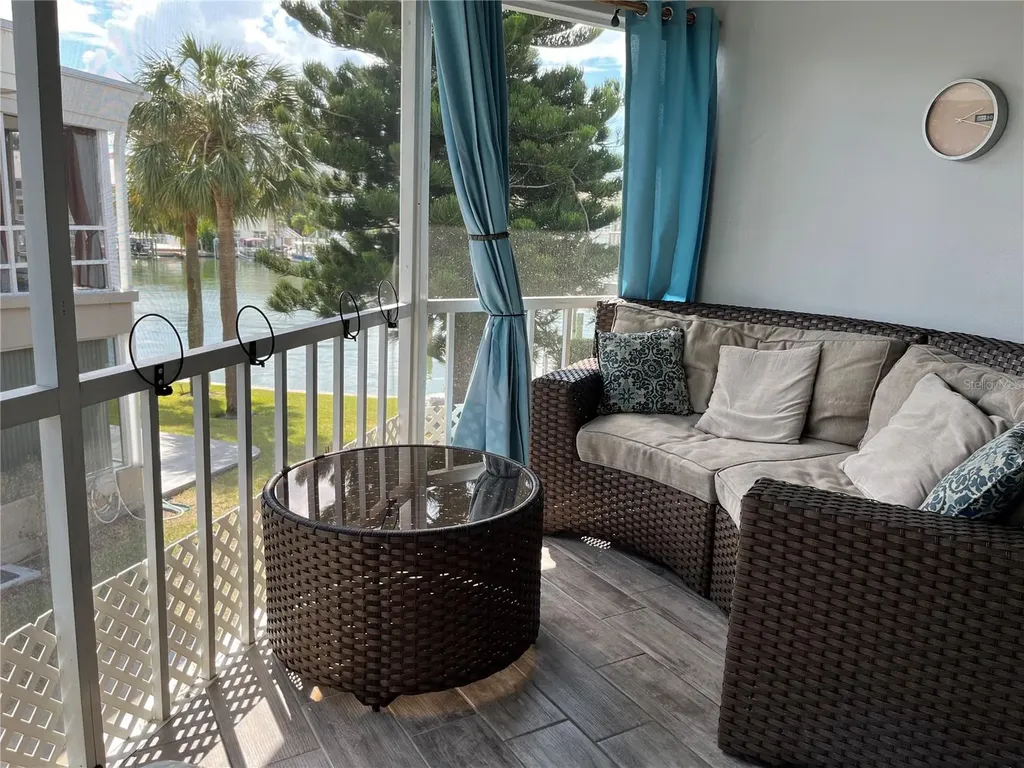 430 Larboard Way Clearwater Beach FL 33767