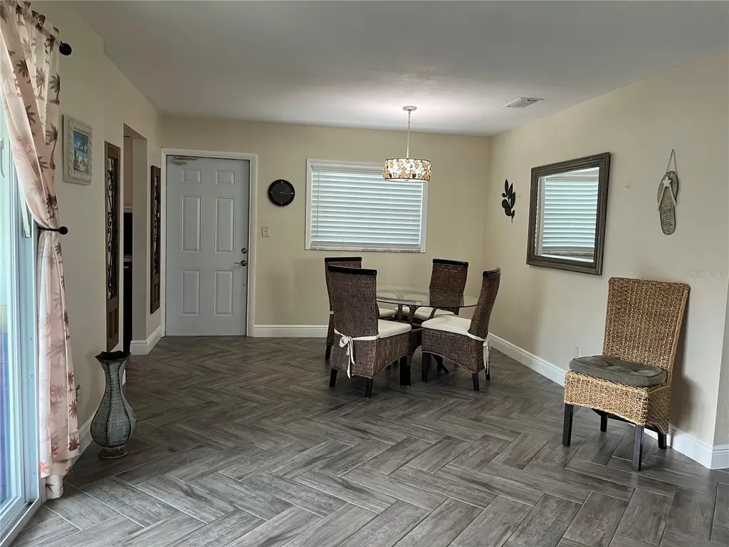 430 Larboard Way Clearwater Beach FL 33767