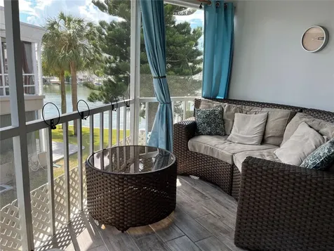 430 Larboard Way Clearwater Beach FL 33767