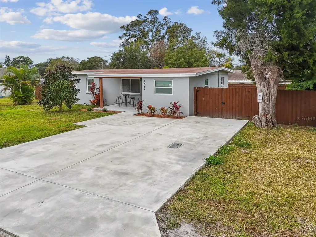 1734 Maiden Lane Largo FL 33774