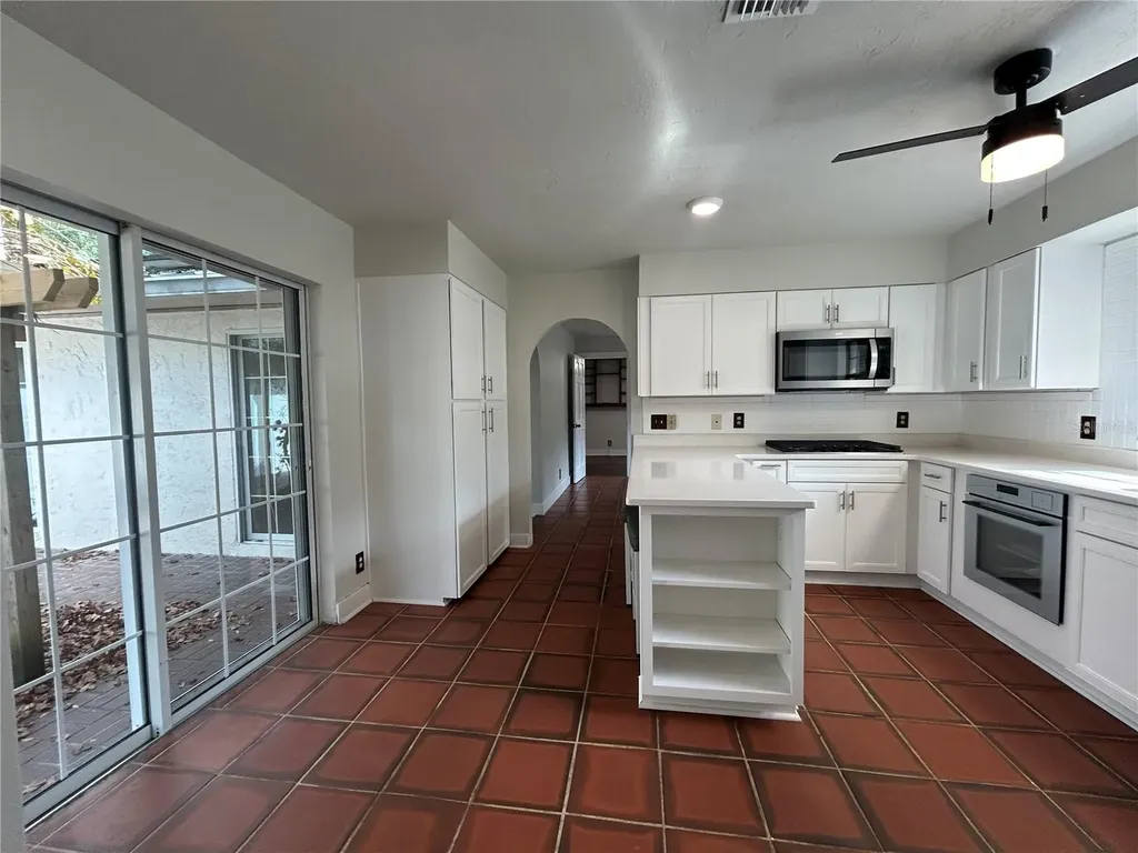 3322 NW 39th Terrace Gainesville FL 32606