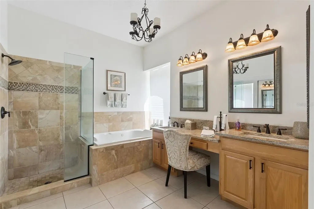 8038 Glitter Court Orlando FL 32836