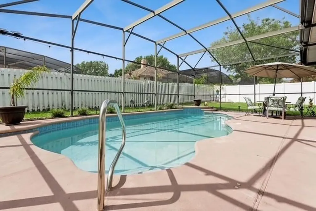 8038 Glitter Court Orlando FL 32836